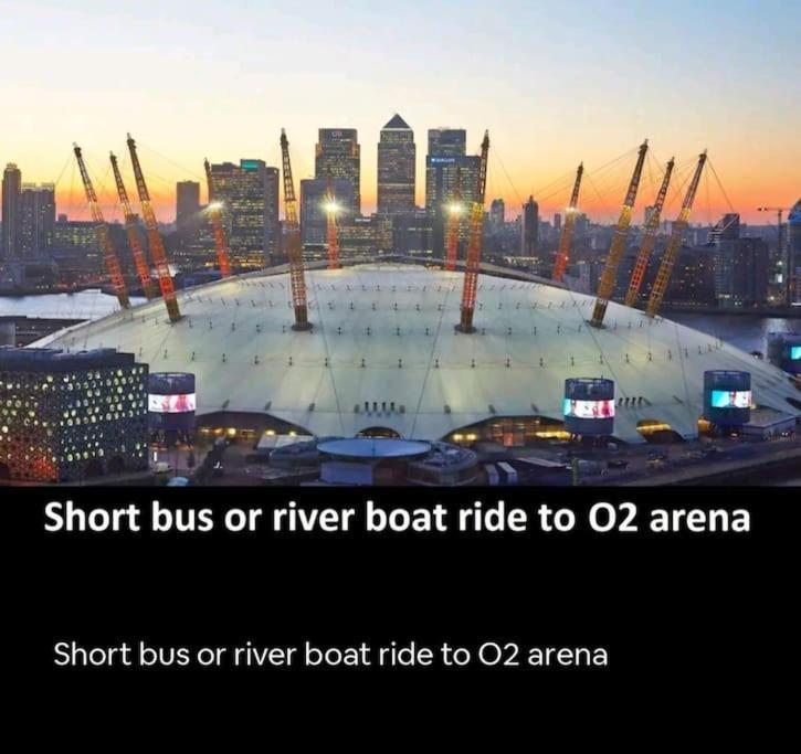 Snuggle Inn - Riverside Apartments - Views Over Looking London River Thames, Close To O2 Arena, London Excel, London City Airport, Thames Clipper- River Boat Service, Woolwich Ferry, Onsite Parking, Twin Room Option Available Exterior foto